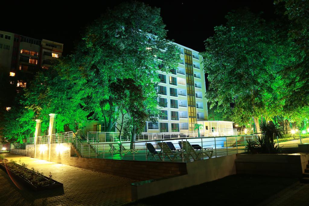 Perla Royal Hotel Приморсько Екстер'єр фото