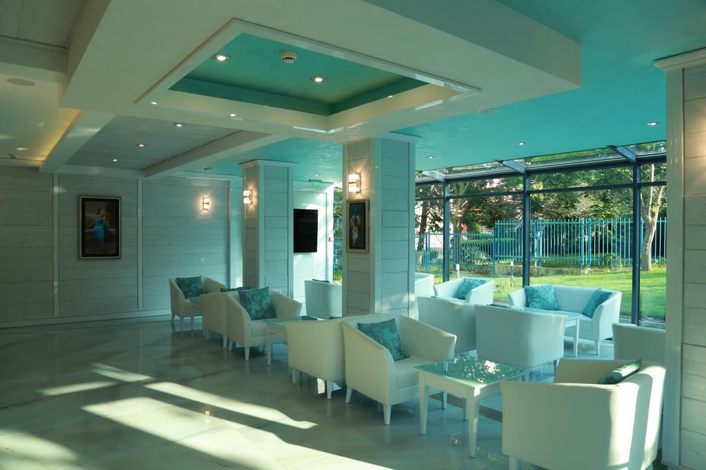 Perla Royal Hotel Приморсько Екстер'єр фото