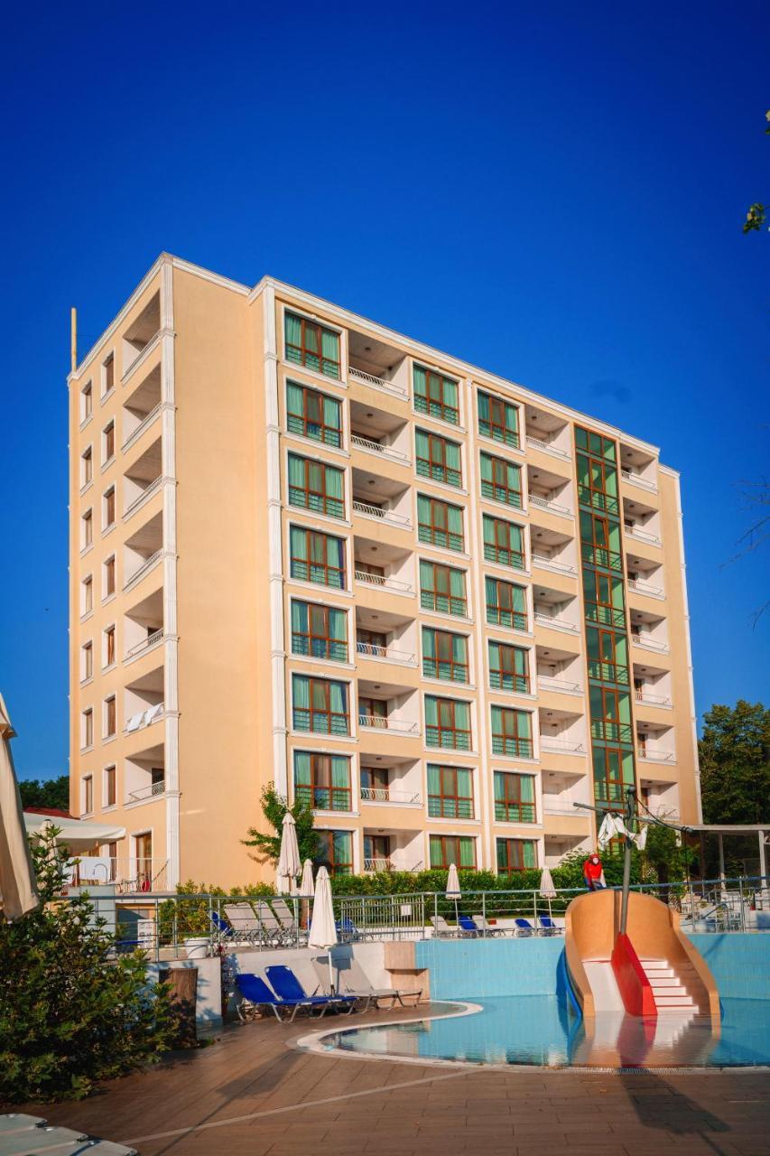 Perla Royal Hotel Приморсько Екстер'єр фото