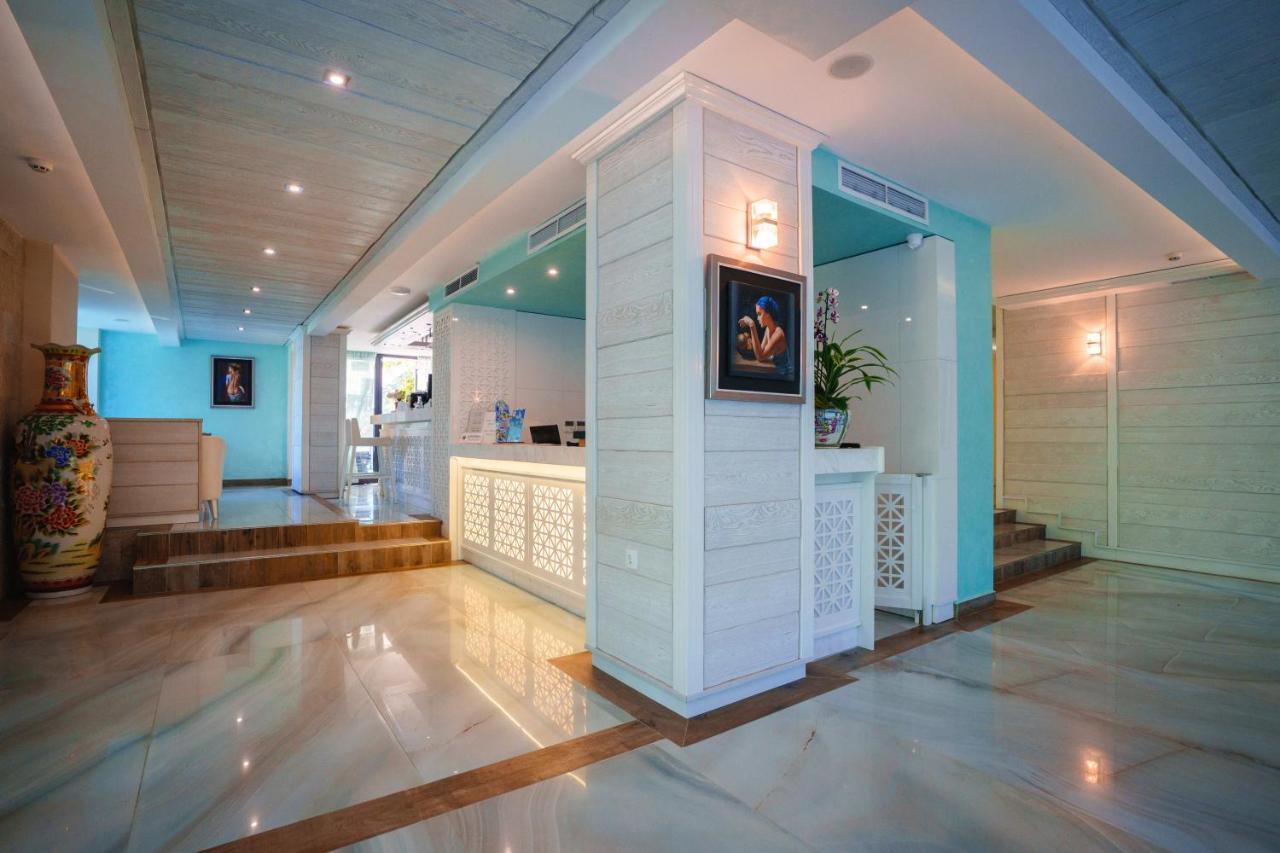 Perla Royal Hotel Приморсько Екстер'єр фото